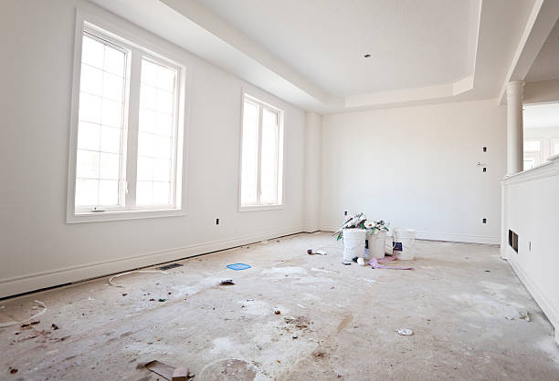 Best Emergency Mold Remediation  in Carle Place, NY